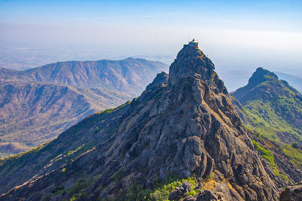 Girnar Hills junagadh pre wedding photoshoot location for couple