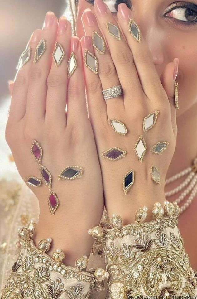 Crystal Mehendi for bride new trading mehndi for bride