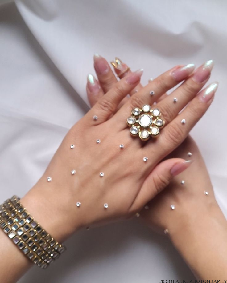 Crystal Mehendi for bride new trading mehndi for bride
