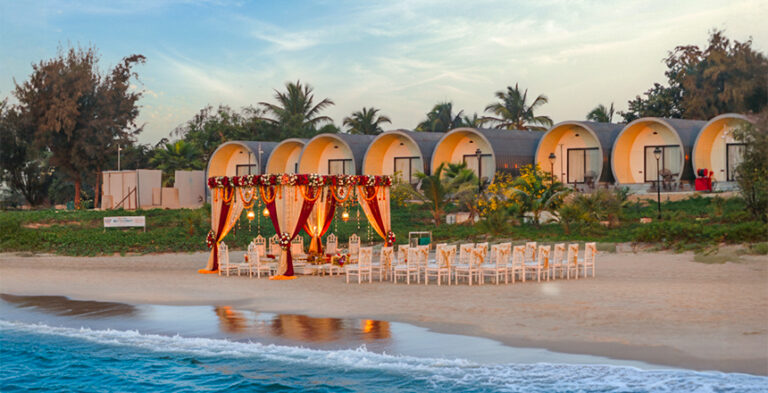 beach wedding 768x393