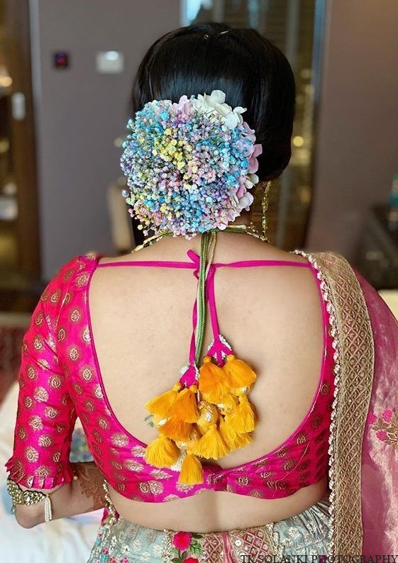 Best Floral Colors for Different Bridal Outfits