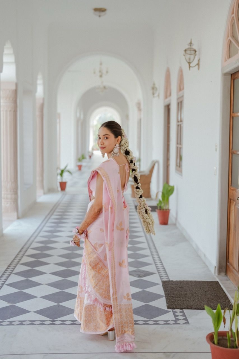Why Modern Brides Are Bringing Back Gajras for Weddings, Haldi & Mehendi Functions
