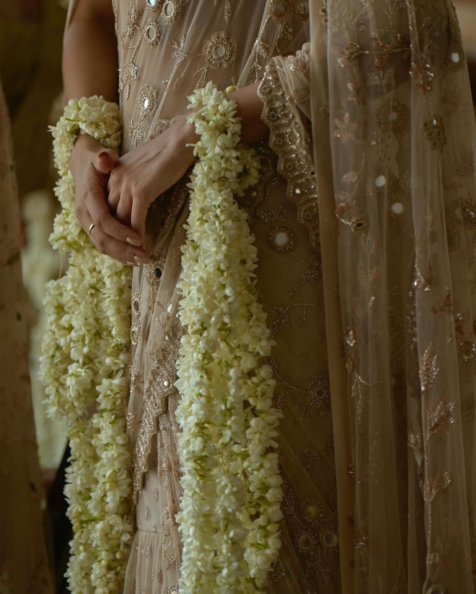 10 Gorgeous Gajra Hairstyles That Are Redefining Bridal Fashion in 2026