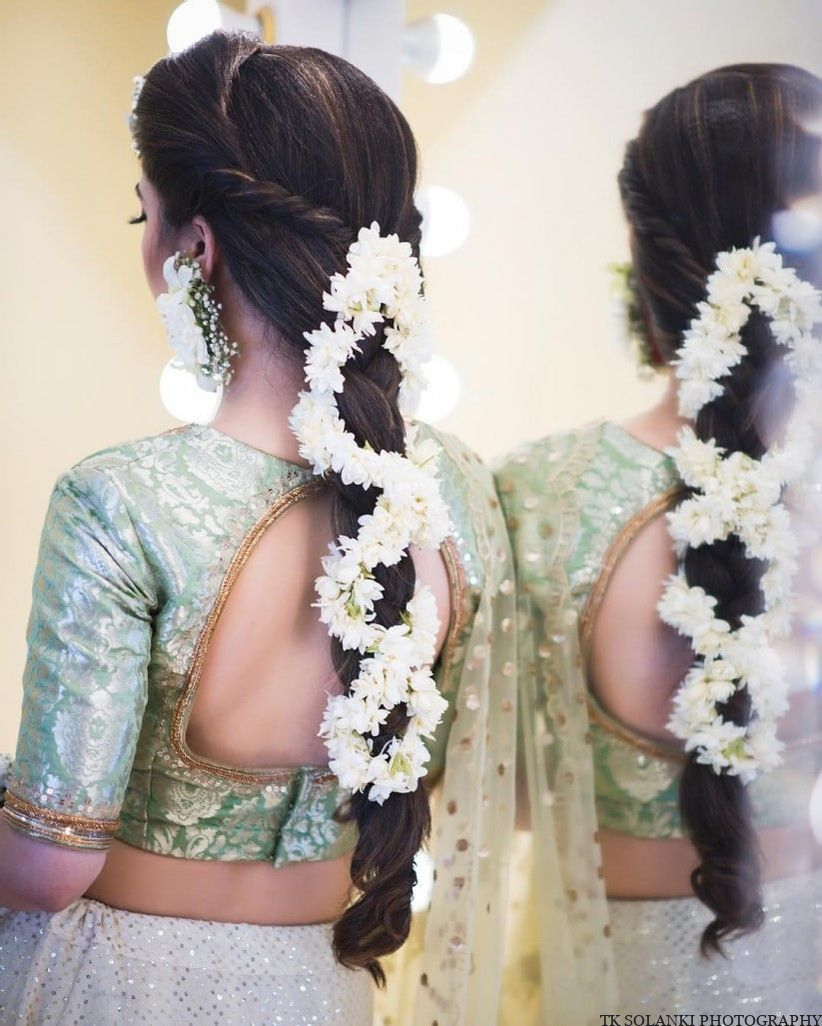The Bridal Trend Everyone’s Talking About: How Gajras Became the Ultimate Wedding Hair Statement